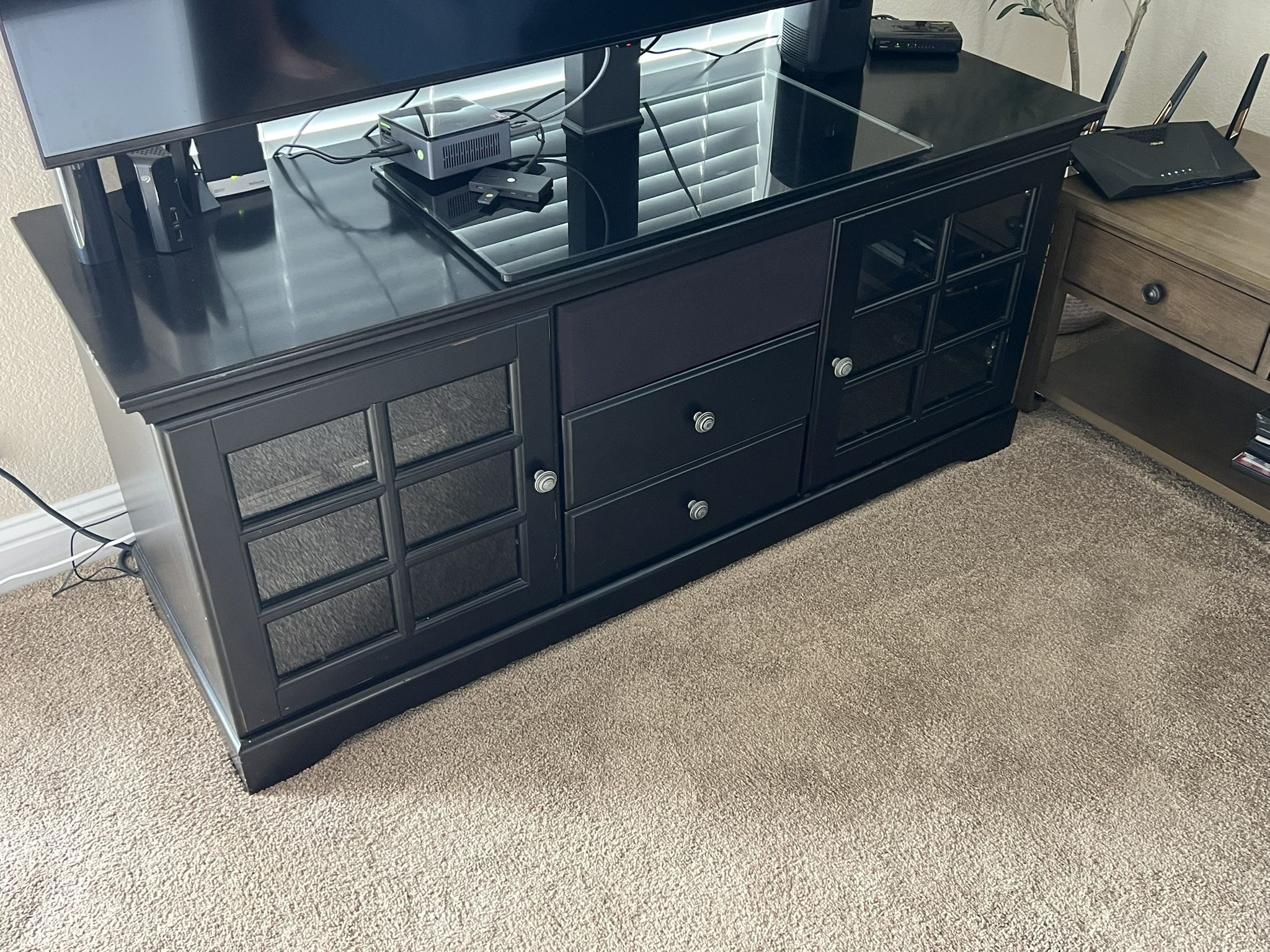 Tv Stand 