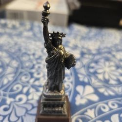 Statue  Of Liberty  Small