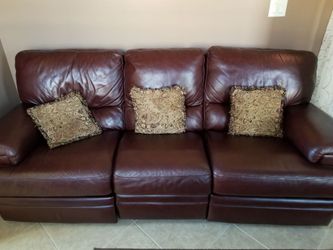 Eldorado Sofa, reclining ends