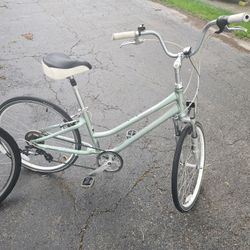 Ladies Comfort Bike