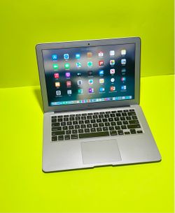 Apple MacBook Air 13” i5/8GB/256GB SSD $180