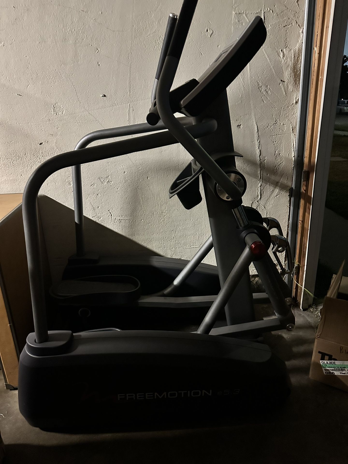Elliptical Free motion 5.3