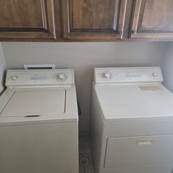 Whirlpool Washer Dryer Set 