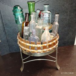 OLD VinaTGe, ANTIQUE MEDICAL  AQUA CORK TOP GLASS BOTTLE LOT 