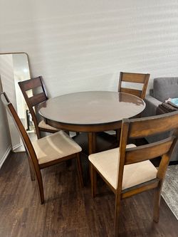 Table and 4 chair set. wood