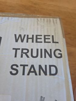 New wheel truing stand