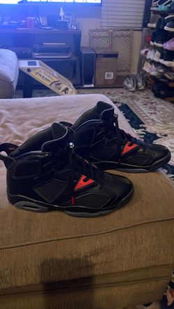 Air Jordan 6 Black Infrared Sneakers
