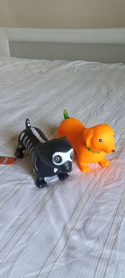 Halloween Dachshund Dog Squeaky Toy Set authentic brand new still got tags
