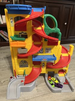 🚗Little People Wheelies Stand and Play Rampway Toy Fisher Price