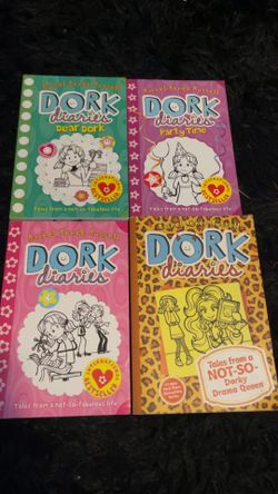 Dork Diaries Book Set