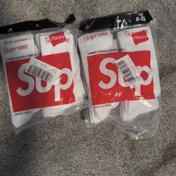 White Supreme Socks (4 Pack)