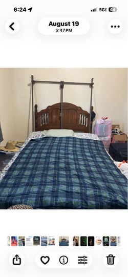 Queen size bed