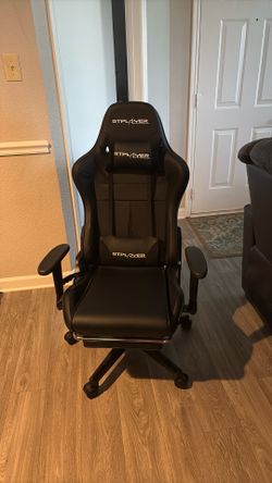 GAMING CHAIR