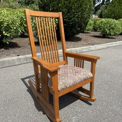 Oak rocking chair. A real tree. Antique rocking chair. Mid-century