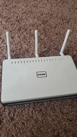DLINK WIRELESS ROUTER DIR-655 USED $30