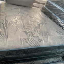 Queen Regular Mattress 