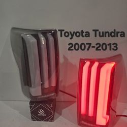 Toyota Tundra 2007-2013 Tail Lights 
