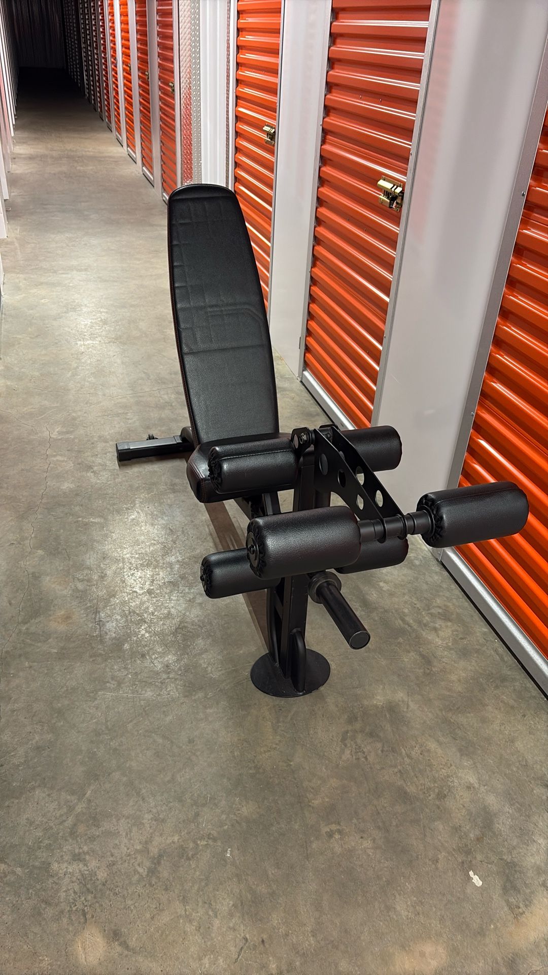 Inspire Workout Bench With Leg Extension