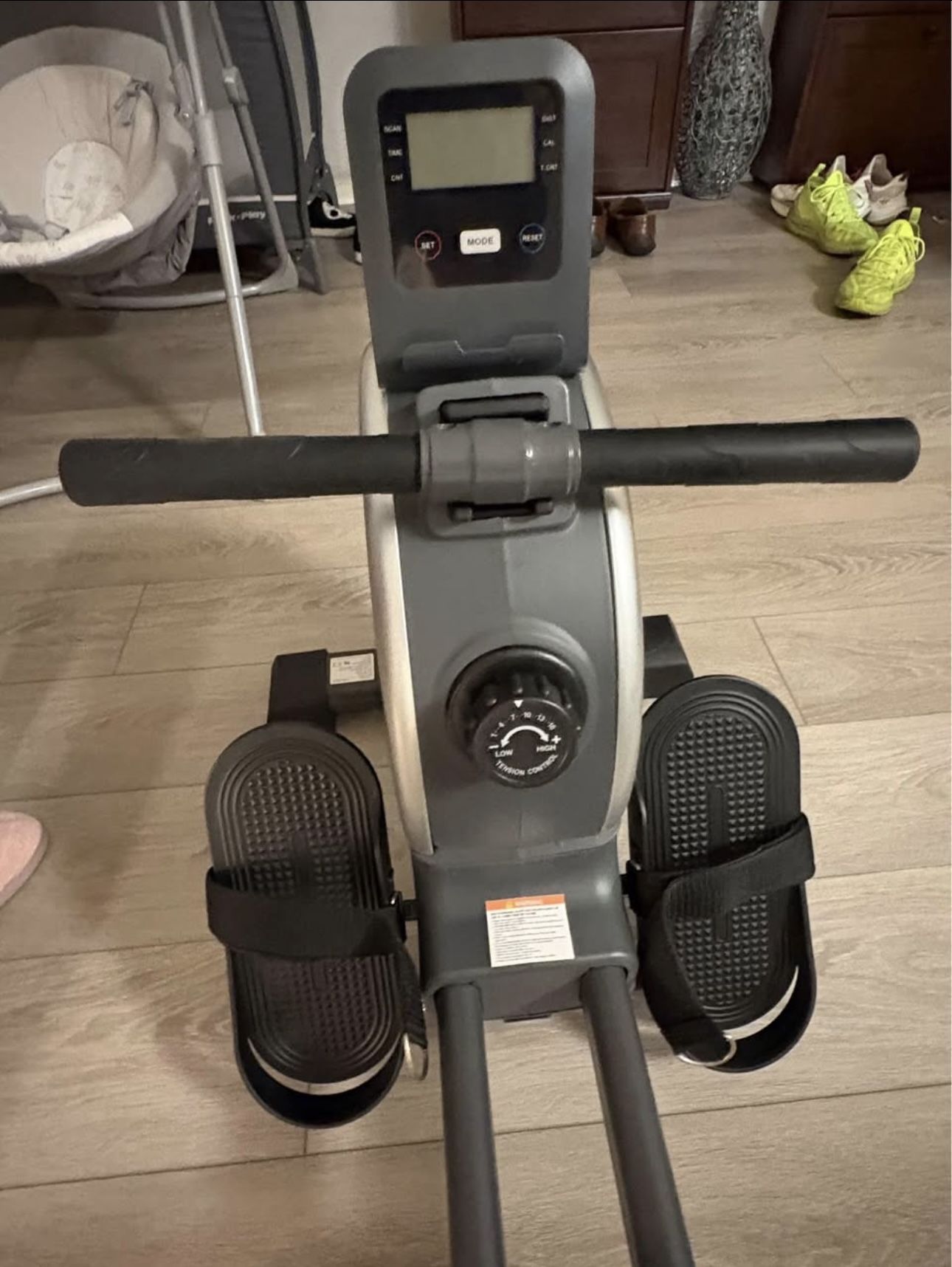 Merach Magnetic Rowing Machine – Barely Used