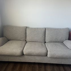 Couch & accent chairs 