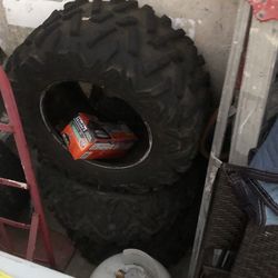 Can Am Tires