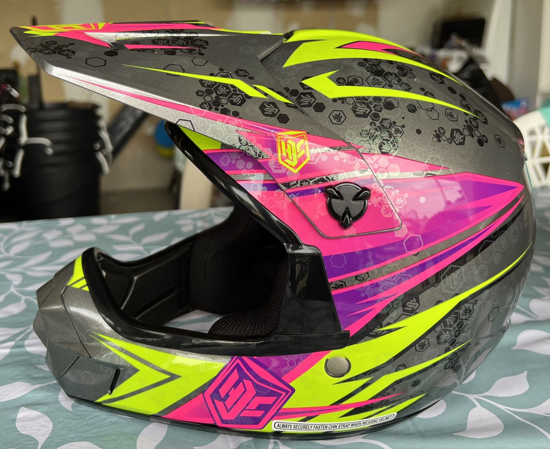 HJC Helmet  Youth Small
