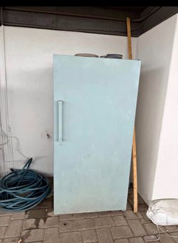 Kenmore Upright Freezer–Works Great – $250 OBO
