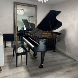 5’ 10” Kawai Grand Piano 
