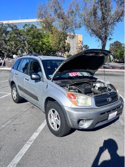 2004 rav 4👌👌👌