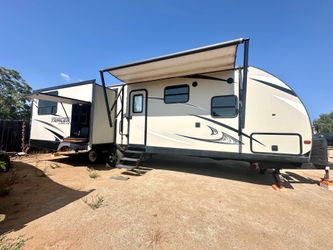 2018 36ft FOR SALE TRAILA