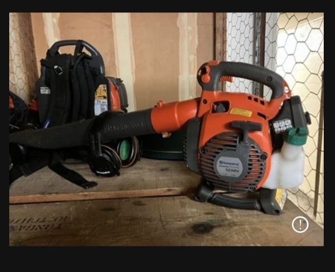 HUSQVARNA 125BVx-Series Gas Powered Leaf Blower