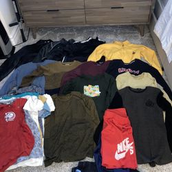 BEST OFFER! 12 LONG SLEEVES + 20 T-SHIRTS + 3 NIKE SHORTS + ARMANI EXCHANGE JEAN JOGGERS