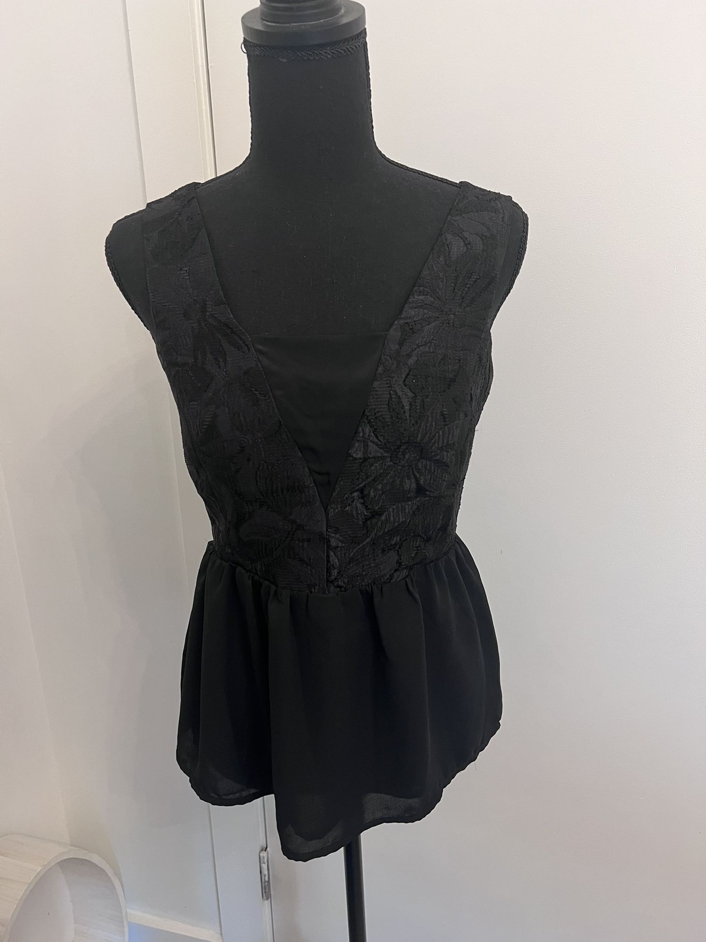 Sleeveless Top