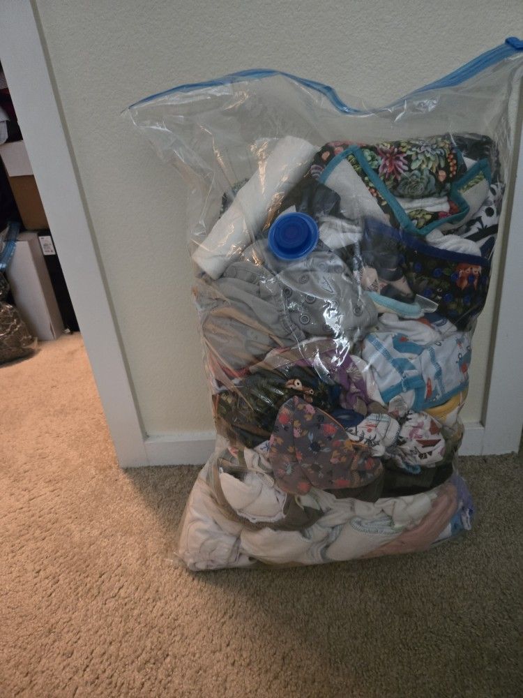 Cloth Diapers And Underwear 