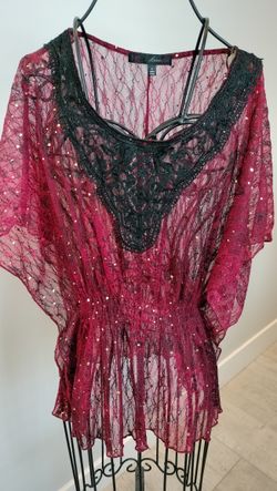 Women's Heart Soul Red & Black Sheer Lace Top Size Small