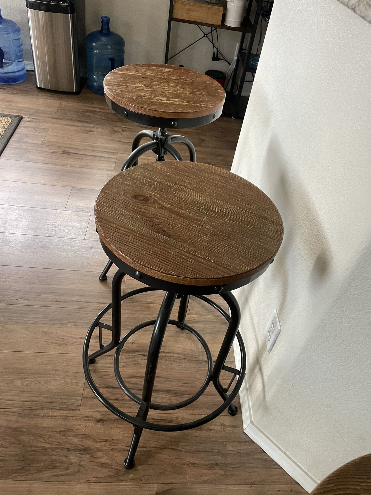 Adjustable Bar Stools for Sale in Glendale, AZ OfferUp