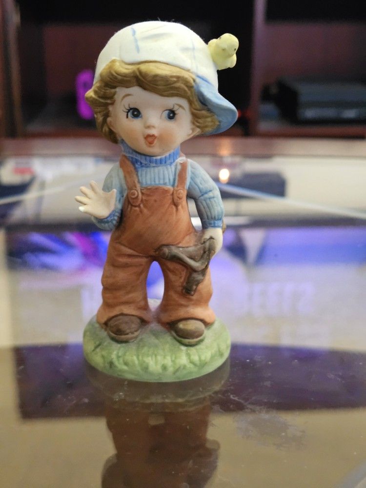 Vintage Figurine