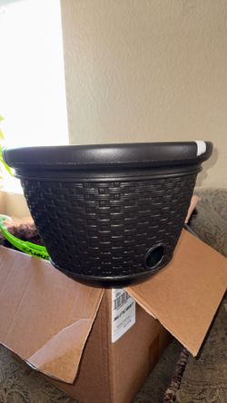 Garden hose storage