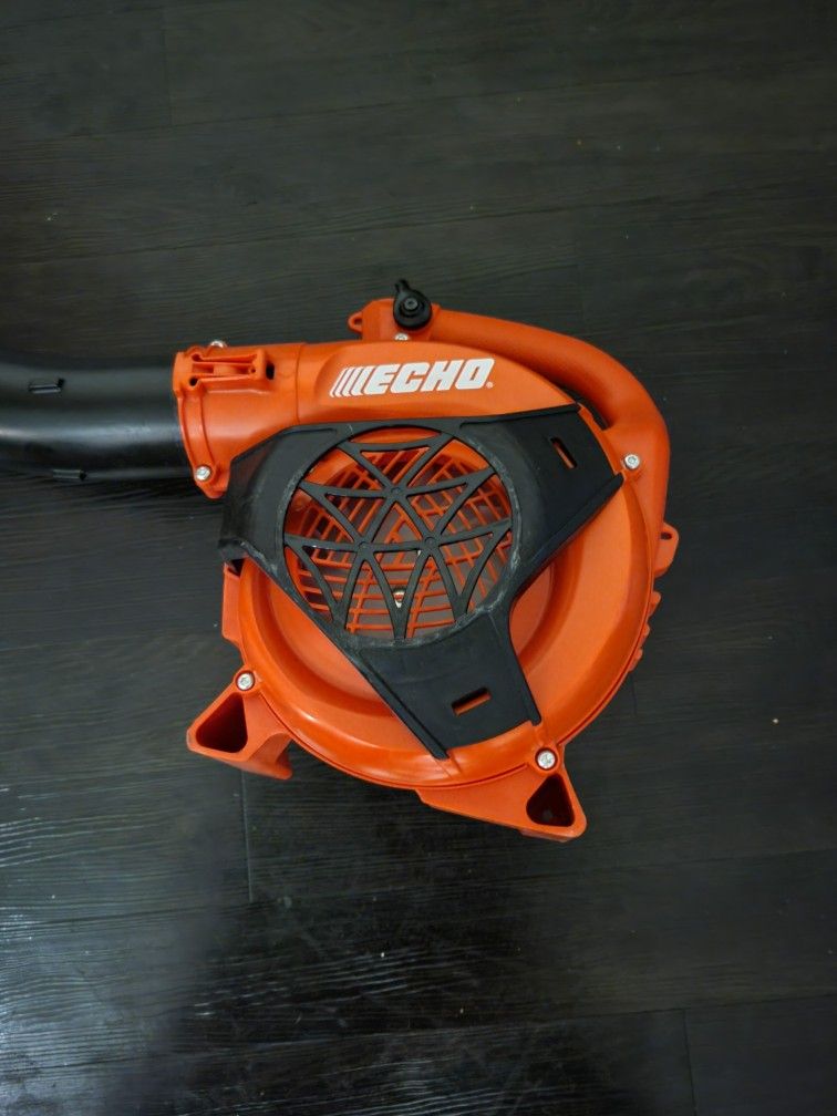 Echo leaf blower PB-2520