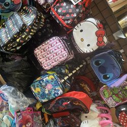 Mochilas Diferentes Estilos Y Precios