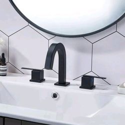 IKEBANA IK-FL21011-5MB Bathroom Faucet 3 Hole Matte Black