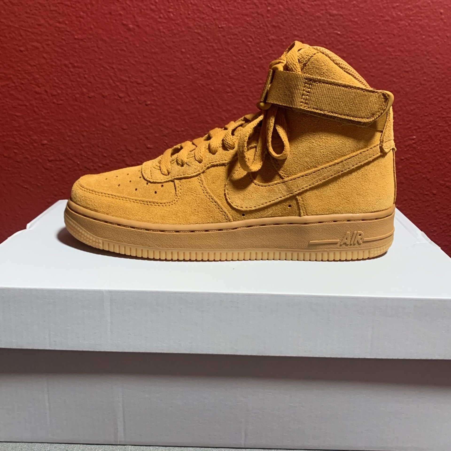 Nike Air Force High Flax/Wheat Gum Light Brown