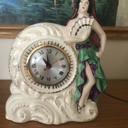 Lovely Vintage Clock