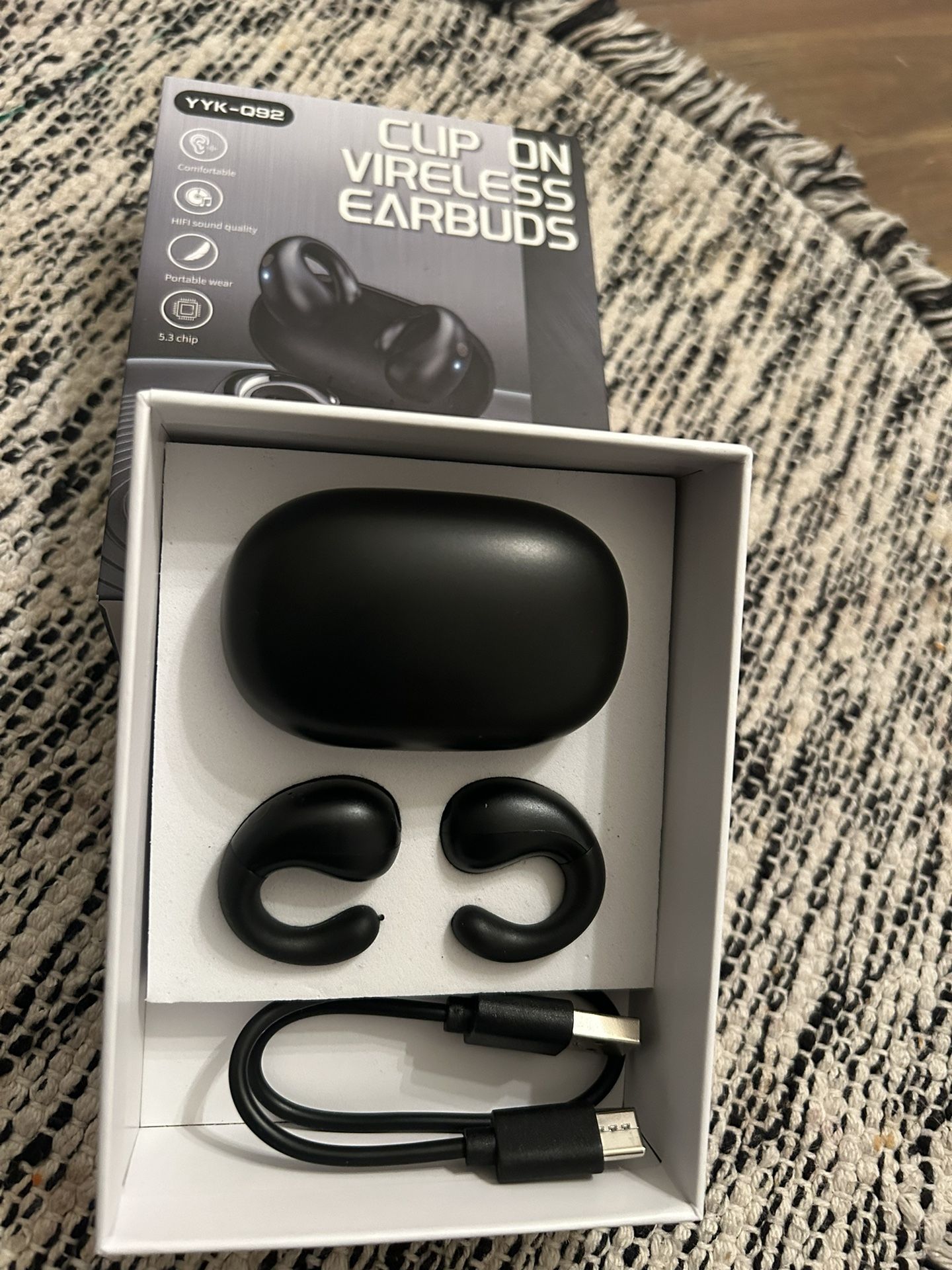 New Clip-On Bluetooth Wireless Earphones