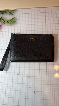 Coach Black Leather Wristlet Clutch