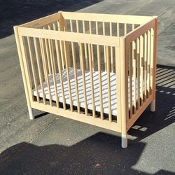 Baby Crib 