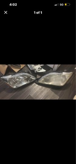 05-07 Toyota Avalon headlights