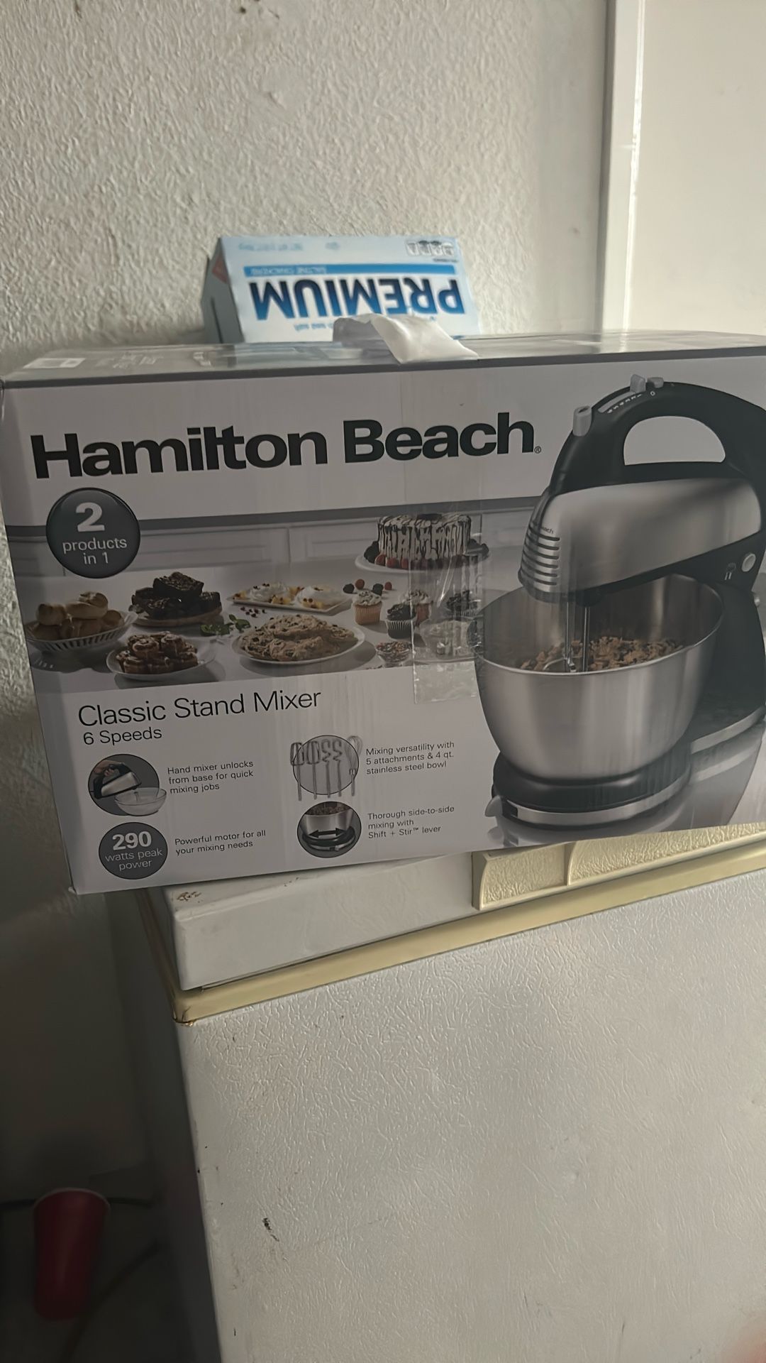 Classic Stand Mixer