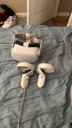 Meta Quest 2 + Case