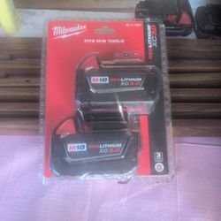 Milwaukee Batteries 